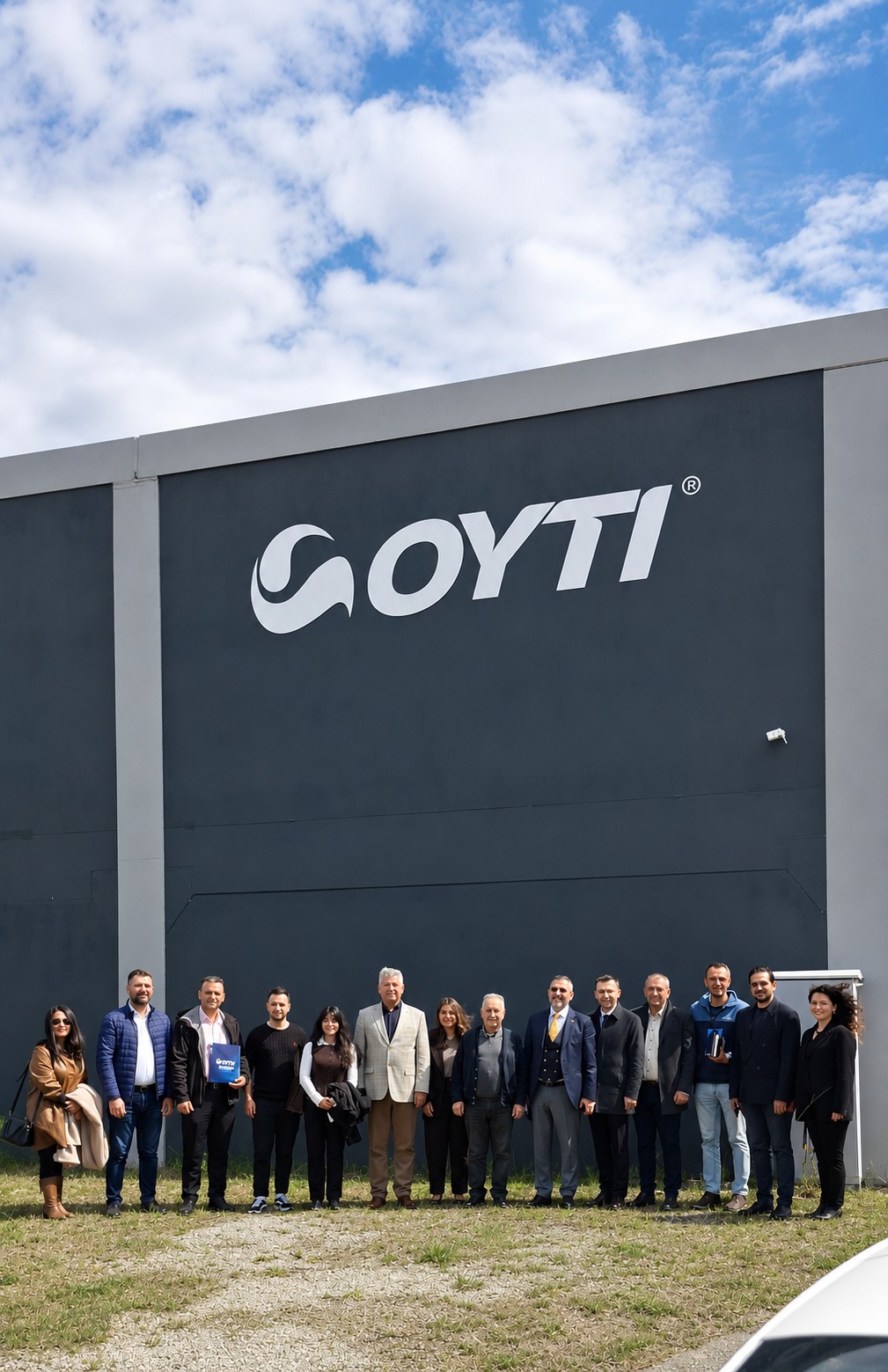 Group in front of the OYTI facility in Yalova